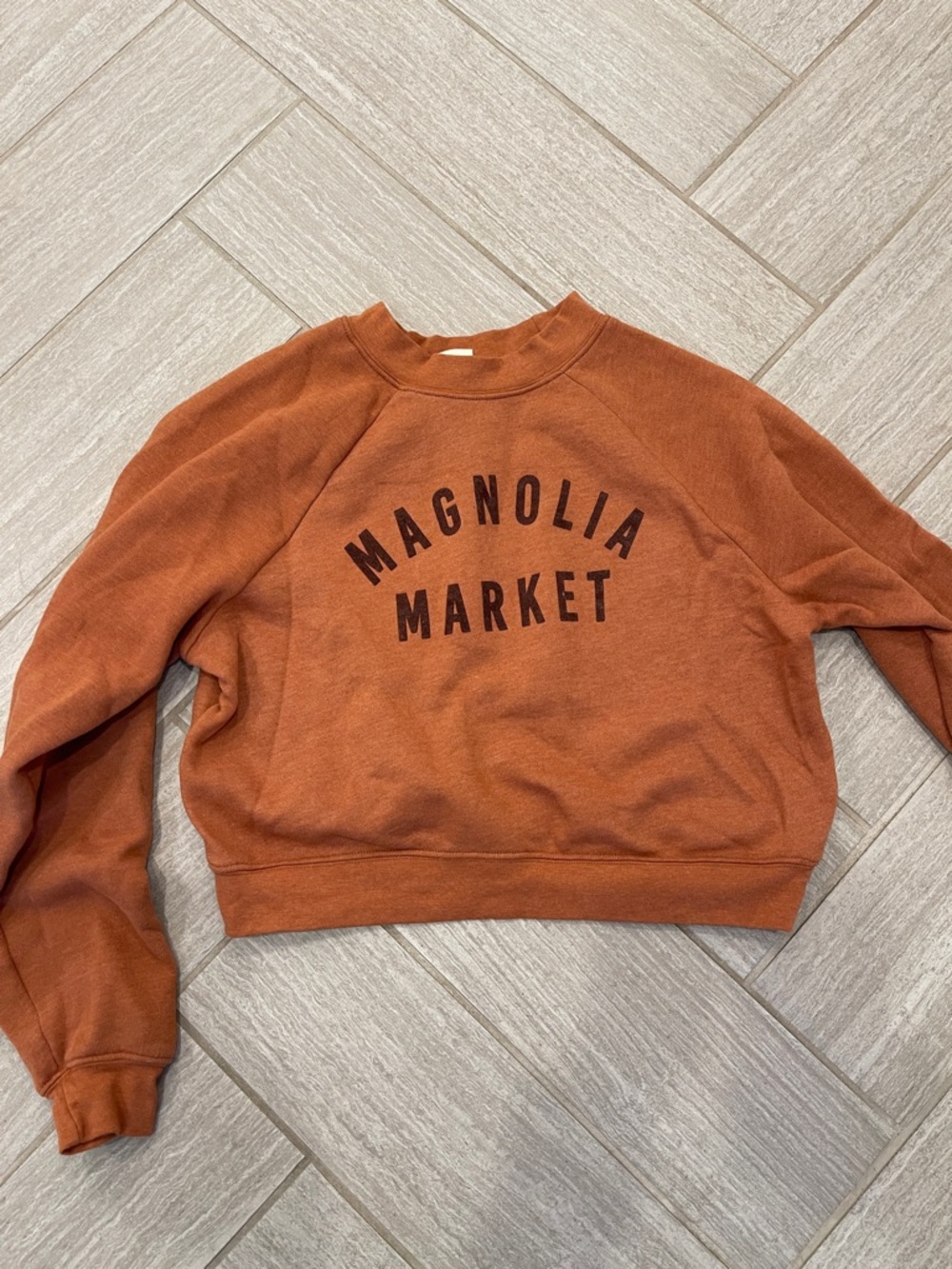 Magnolia Rust Crewneck with Magnolia Market Print